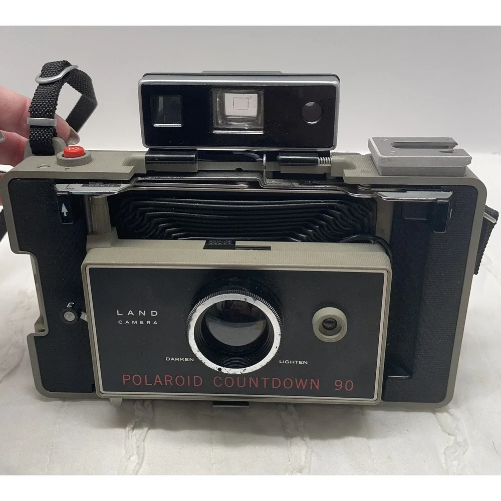 Polaroid Countdown 90 Automatic Land Camera with Flash UNTESTED